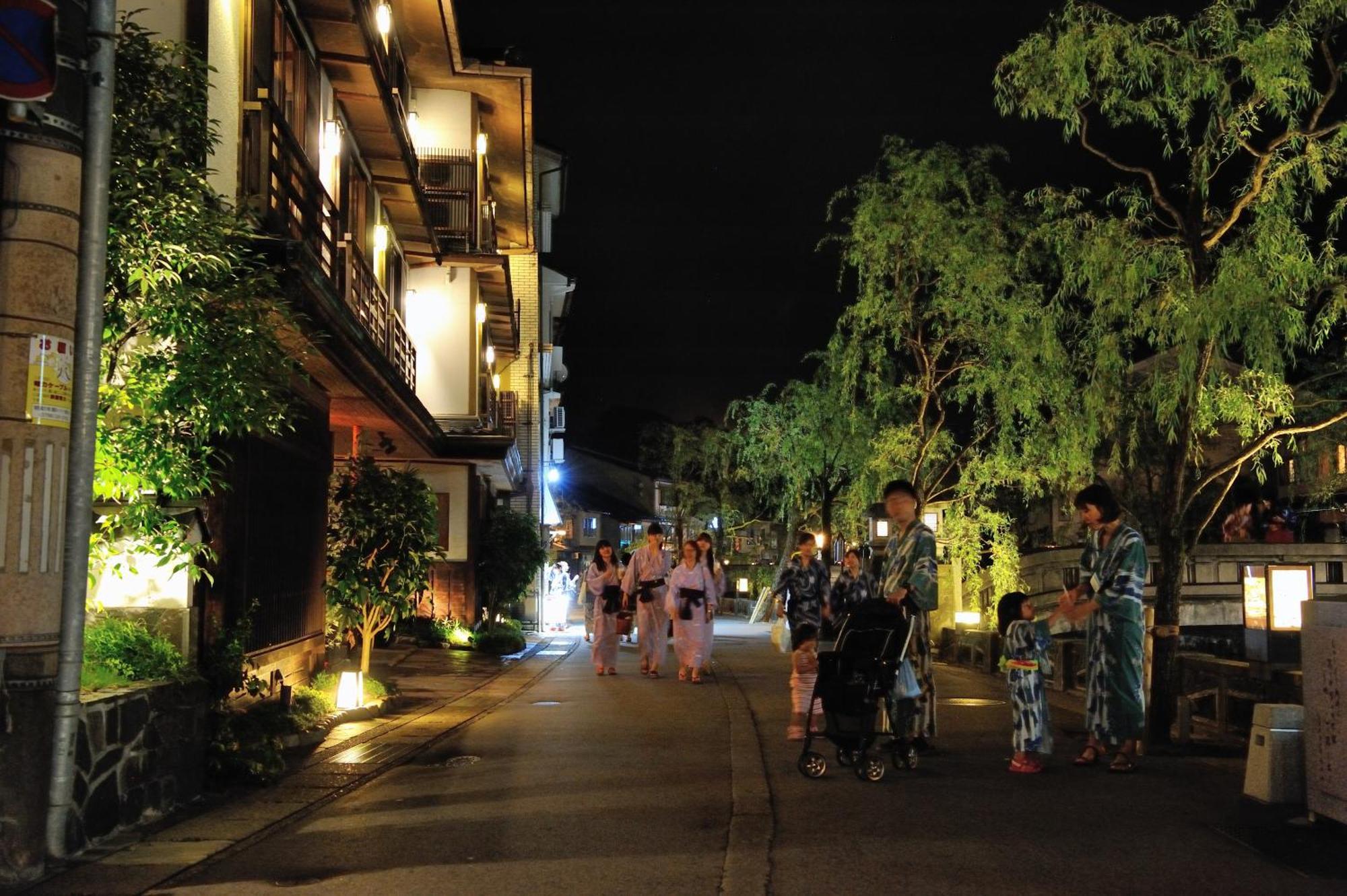 Mikuniya Hotel Toyooka  Exterior photo